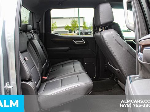 Used 2026 GMC Sierra 1500 SLT RWD image 19