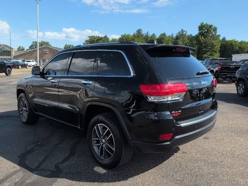 Used 2017 Jeep Grand Cherokee Limited w/ Luxury Group II AWD/4WD image 4