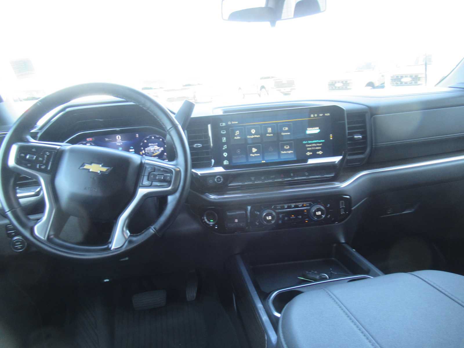 Used 2025 Chevrolet Silverado 2500 LT AWD/4WD image 20