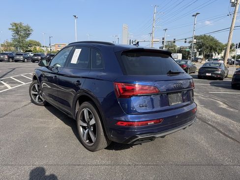 Used 2023 Audi Q5 2.0T Premium Plus w/ Premium Plus Package AWD/4WD image 3