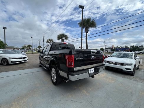 Used 2015 Ford F150 Lariat w/ Equipment Group 502A Luxury AWD/4WD image 2