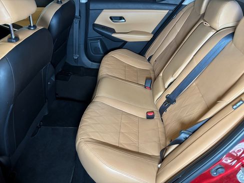 Used 2020 Nissan Sentra SV w/ SV Premium Package image 22