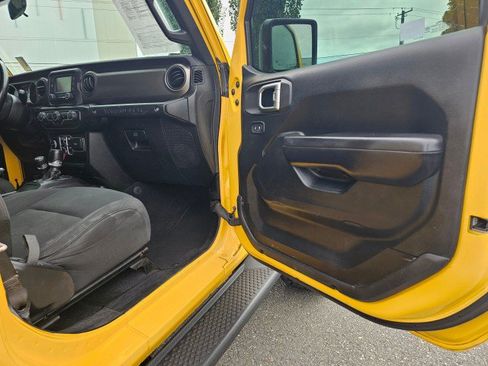 Used 2020 Jeep Wrangler Unlimited Sport S AWD/4WD image 12