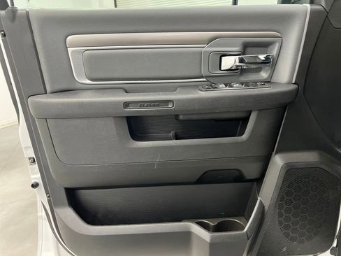 Used 2024 RAM 1500 Classic SLT image 11