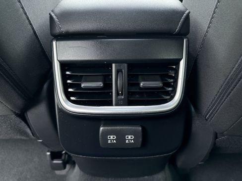 Used 2022 Subaru Outback Premium AWD/4WD image 19