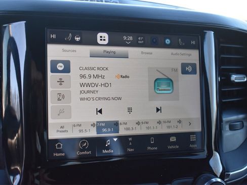 Used 2024 RAM 1500 Laramie image 35