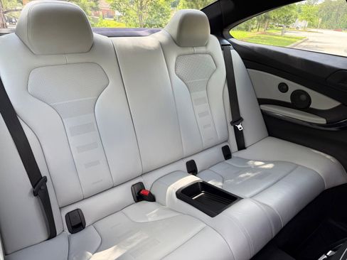 Used 2018 BMW M4 Coupe RWD image 39