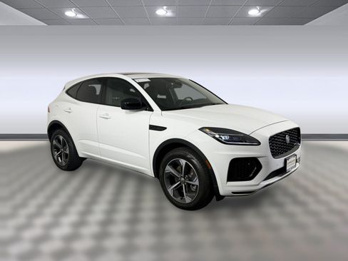 Used 2024 Jaguar E-PACE R-Dynamic SE AWD/4WD image 7