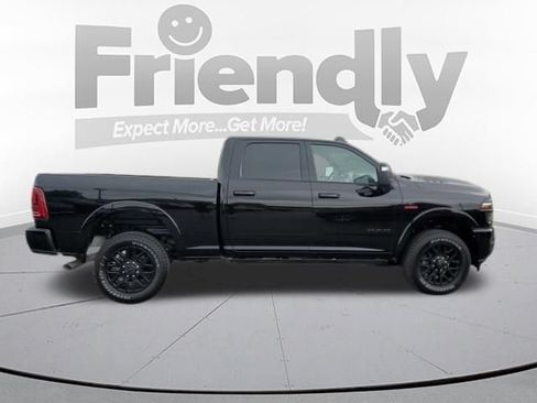 Used 2025 RAM 2500 Limited AWD/4WD image 6