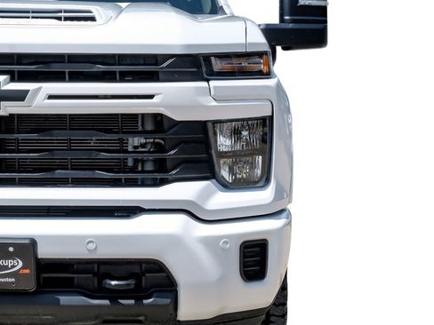Used 2025 Chevrolet Silverado 3500 W/T AWD/4WD image 40