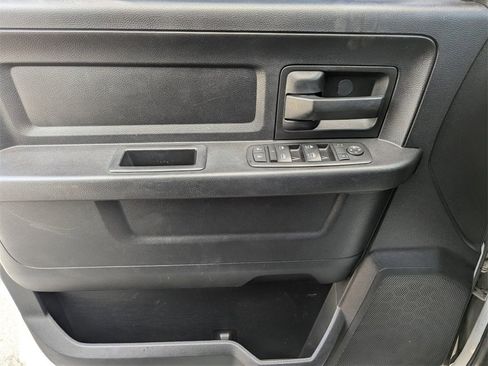 Certified 2015 RAM 1500 Express image 23