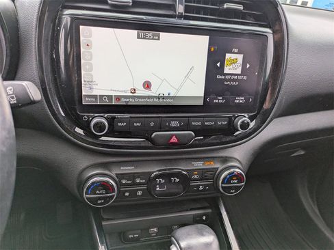 Used 2023 Kia Soul GT-Line image 16