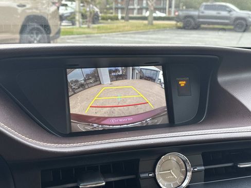 Used 2017 Lexus ES 350 image 28