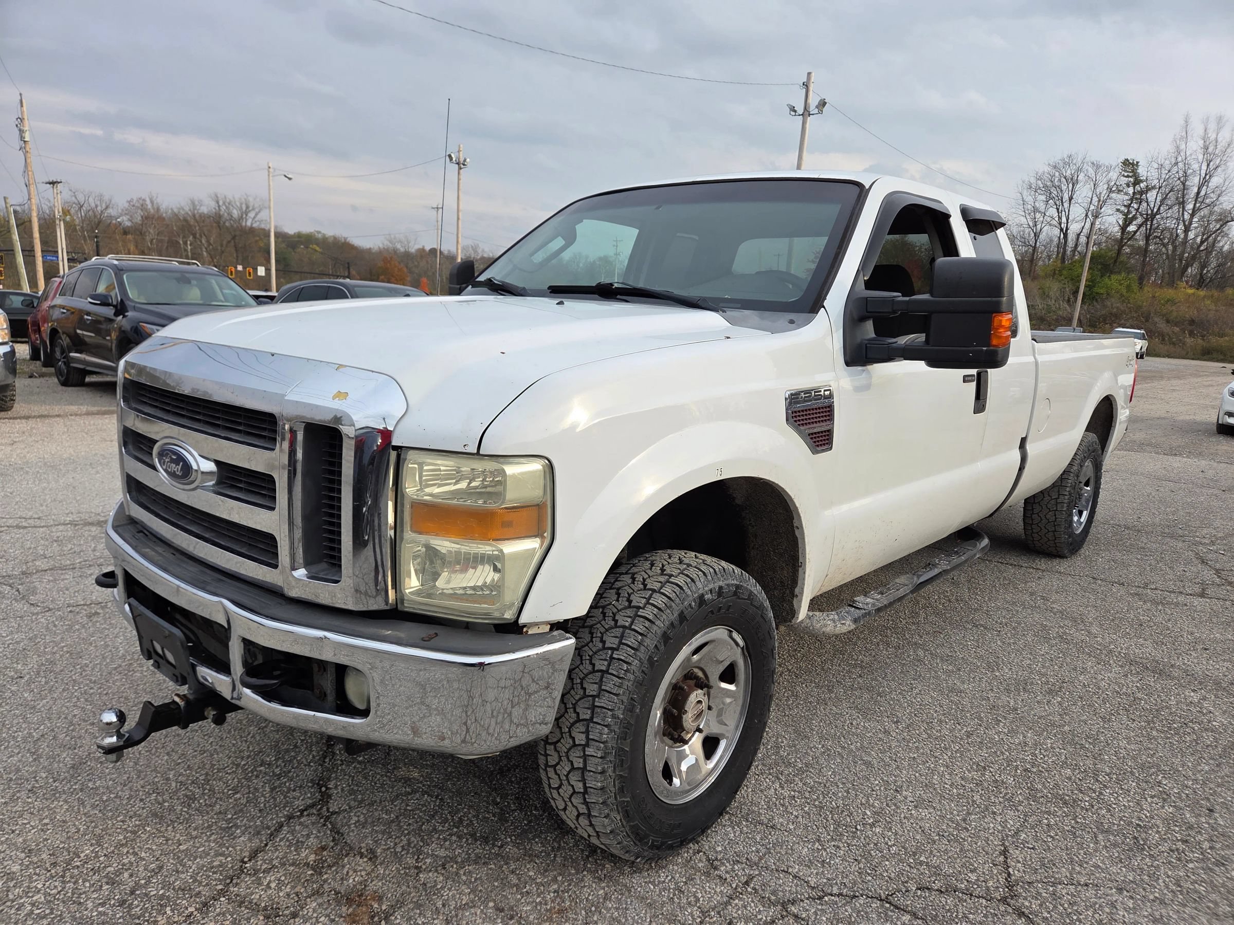 Used 2009 Ford F250 XLT AWD/4WD image 2