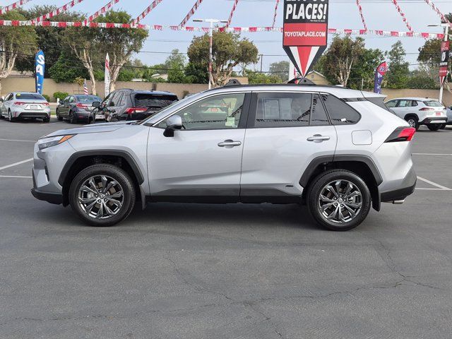 Used 2025 Toyota RAV4 XLE Premium w/ Weather Package AWD/4WD image 12