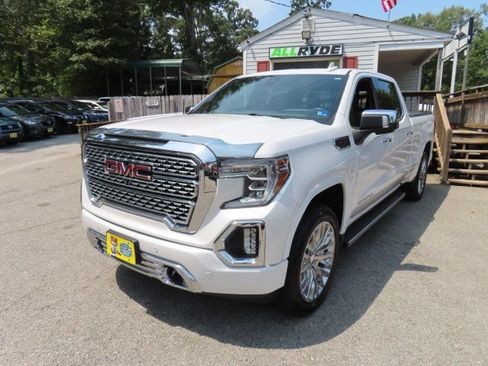Used 2019 GMC Sierra 1500 Denali w/ Denali Ultimate Package AWD/4WD image 2