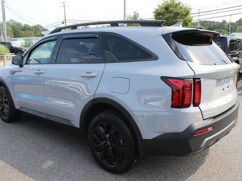 Used 2023 Kia Sorento S w/ Panoramic Sunroof Package AWD/4WD image 28