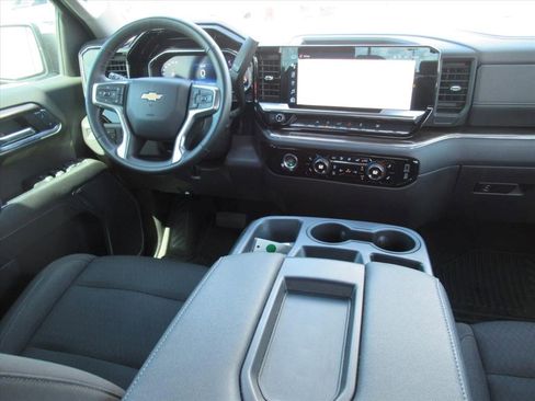 Certified 2023 Chevrolet Silverado 1500 LT AWD/4WD image 10