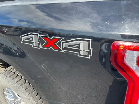 Used 2016 Ford F150 XLT w/ Equipment Group 302A Luxury image 10