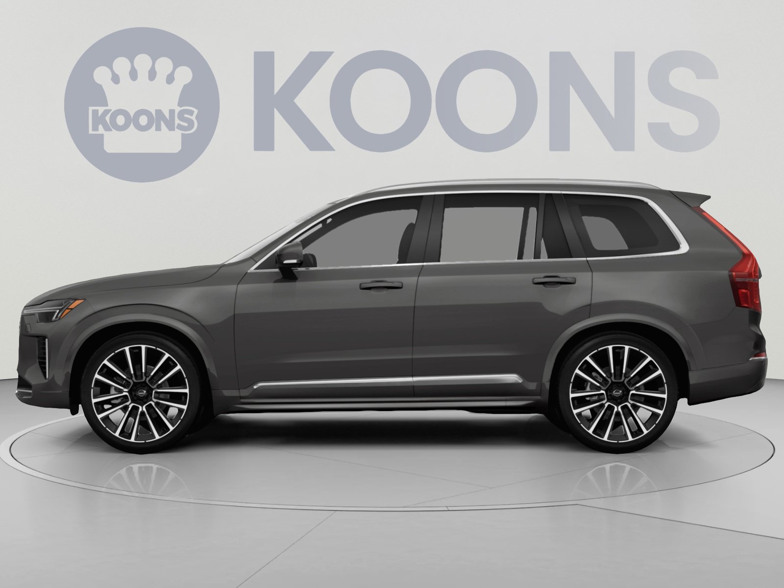 Used 2024 Volvo XC90 B5 Plus w/ Protection Package AWD/4WD image 2