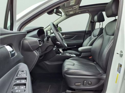 Used 2020 Hyundai Santa Fe SEL FWD image 17