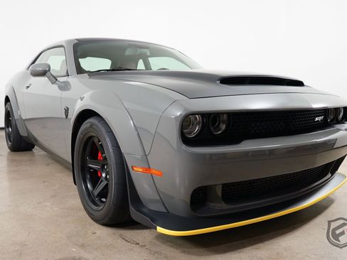 Used 2018 Dodge Challenger SRT Demon image 4