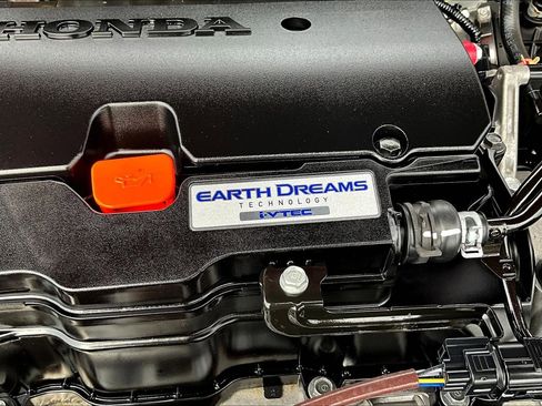 Used 2021 Honda Civic Sport image 32