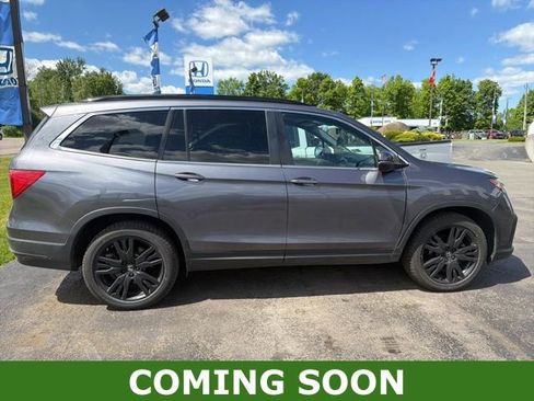 Used 2021 Honda Pilot Special Edition image 1