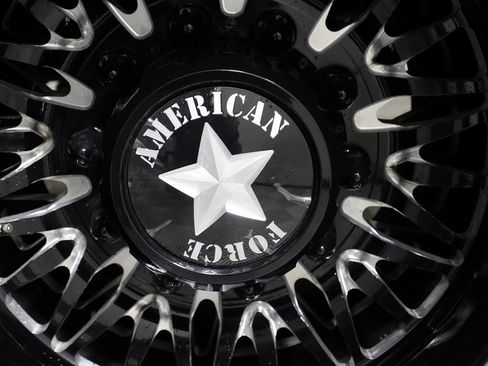 Used 2024 Ford F450 Platinum w/ FX4 Off-Road Package image 53