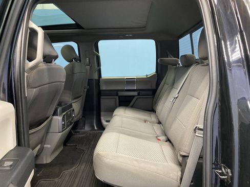 Used 2018 Ford F150 XLT w/ Equipment Group 302A Luxury image 24