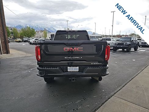 Used 2020 GMC Sierra 2500 Denali w/ Denali Ultimate Package image 6