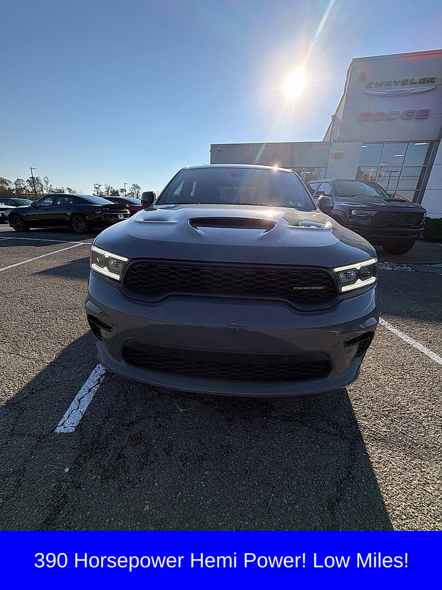 Used 2022 Dodge Durango R/T w/ Blacktop Package AWD/4WD image 1