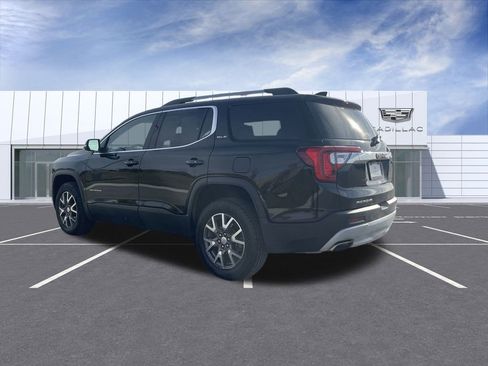 Used 2023 GMC Acadia SLE w/ Driver Convenience Package image 6
