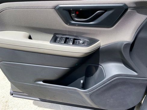 New 2026 Subaru Forester Premium AWD/4WD image 13