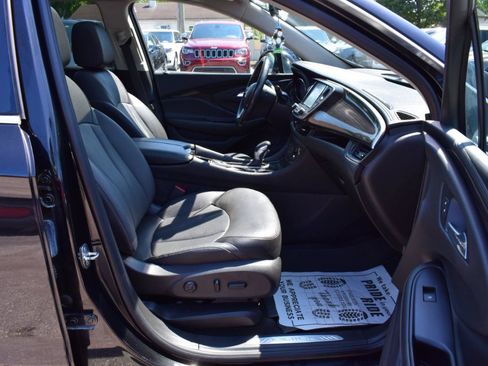 Used 2019 Buick Envision Essence FWD image 36