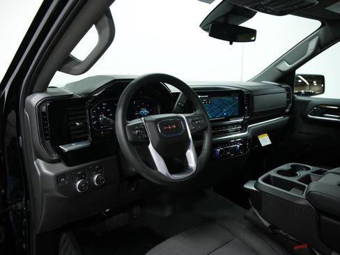 New 2026 GMC Sierra 1500 Elevation image 25