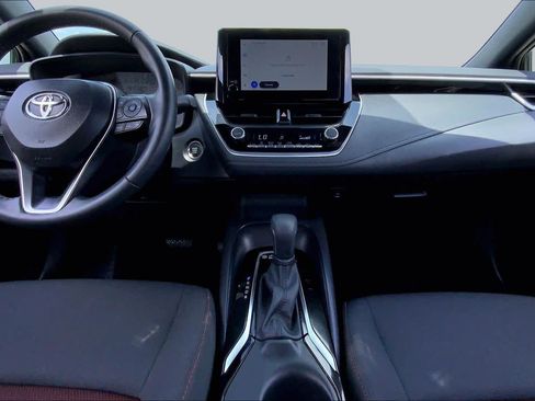 Certified 2025 Toyota Corolla SE FWD image 15