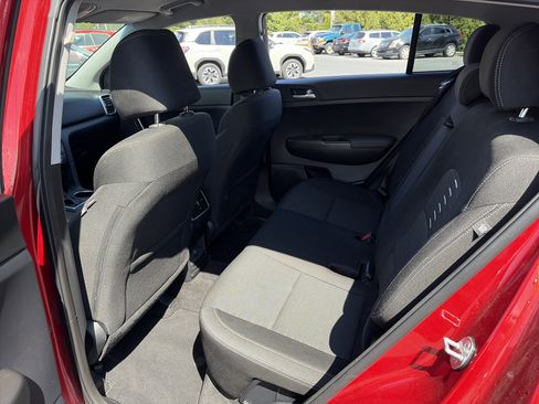 Used 2021 Kia Sportage LX w/ LX AWD Popular Package image 25