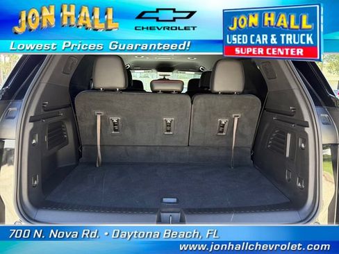 Used 2025 Chevrolet Traverse Z71 w/ Driver Confidence Package AWD/4WD image 10