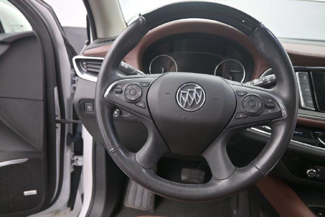 Used 2019 Buick Enclave Avenir w/ Avenir Technology Package AWD/4WD image 28