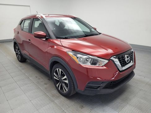 Used 2018 Nissan Kicks SV image 13