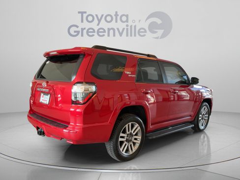 Used 2022 Toyota 4Runner TRD Sport w/ Technology Package AWD/4WD image 6