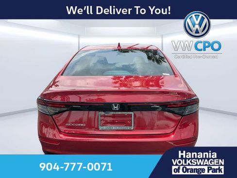 Used 2023 Honda Accord EX image 4