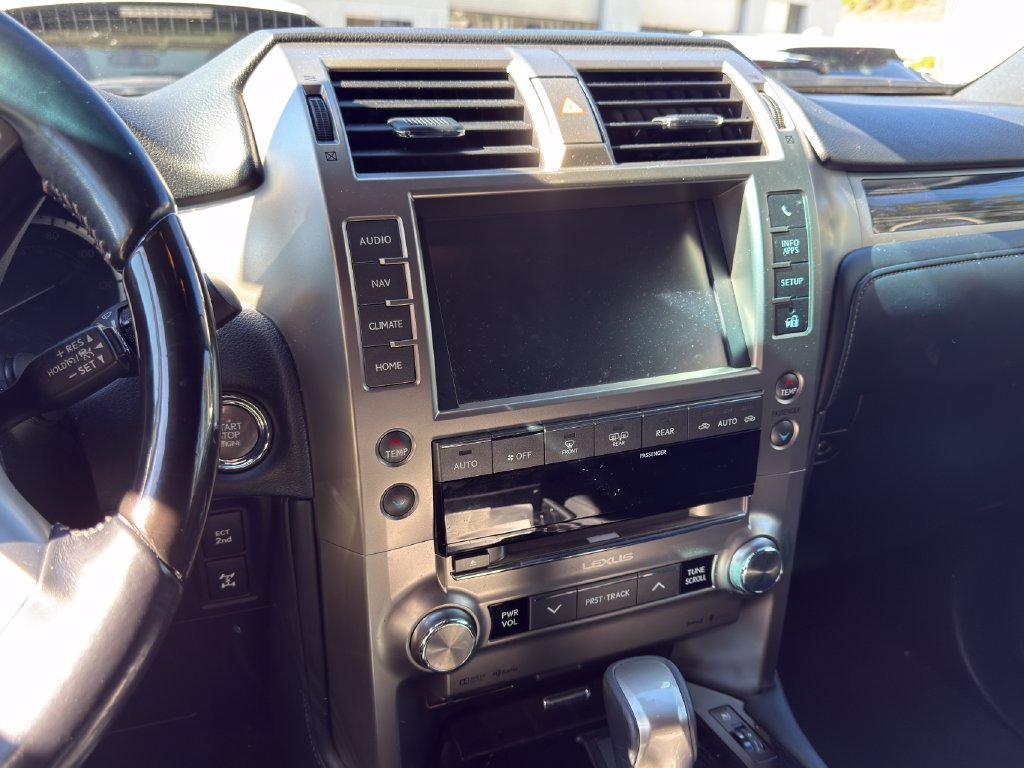 Used 2021 Lexus GX 460 Premium w/ Premium Package AWD/4WD image 10