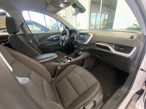 Used 2023 GMC Terrain SLE FWD image 27