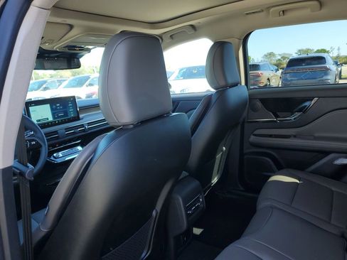 New 2026 Lincoln Corsair Grand Touring AWD/4WD image 10