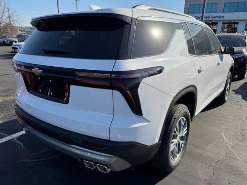 New 2026 Chevrolet Traverse LT image 28