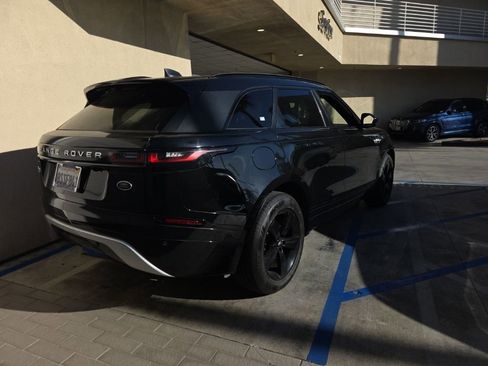 Used 2020 Land Rover Range Rover Velar S image 3