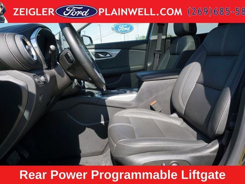 Used 2023 Chevrolet Blazer LT AWD/4WD image 17