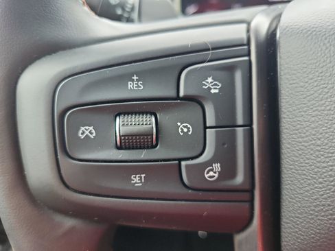 Certified 2025 GMC Sierra 1500 AT4 w/ AT4 Premium Package AWD/4WD image 28